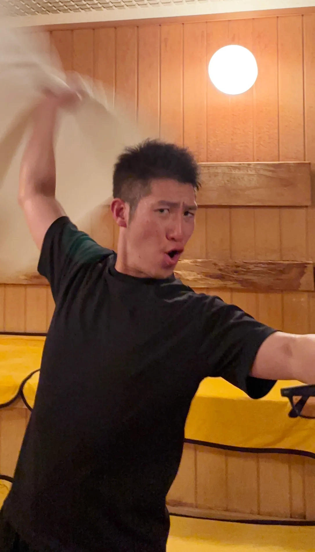 グラサウナーあっきー